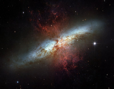 M82.jpg