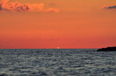 green flash - xavier mas.jpg