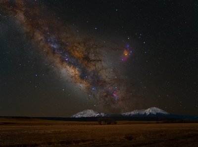 La-Vía-Láctea-over-the-Spanish-Peaks_small.jpg