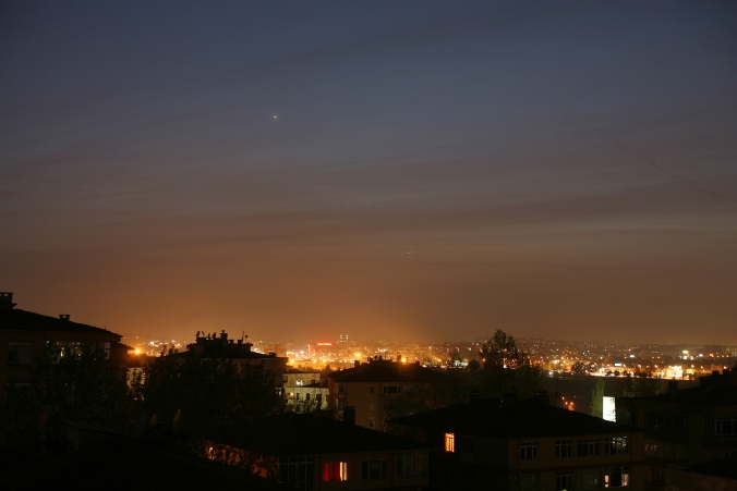 Moon and Venus over Bursa.jpg