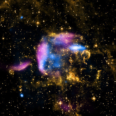 X-ray: NASA/CXC/Morehead State Univ/T.Pannuti et al; <br />Radio: Molonglo Obs. Synthesis Tel.; <br />Infrared: NASA/JPL-Caltech