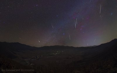 Quadrantids above the Chinese XIUYAN crater_small.jpg