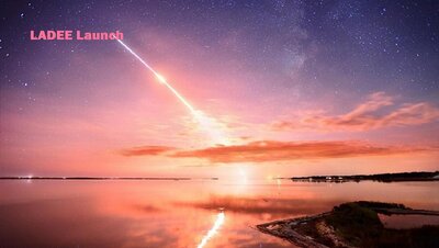 JeffBerkes5334_NASA-LADEE-Launch-sept2013APOD900px.jpg