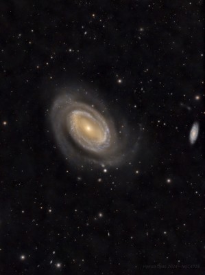 NGC4725_JPEG_Final.jpg