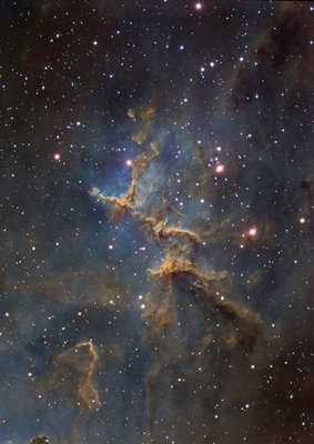 ic1805_hubble_final_17112012asterisk.jpg