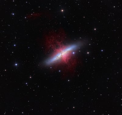 M82.jpg